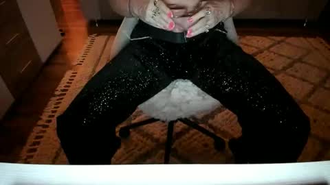 blackkitty123 online show from December 15, 6:24 pm