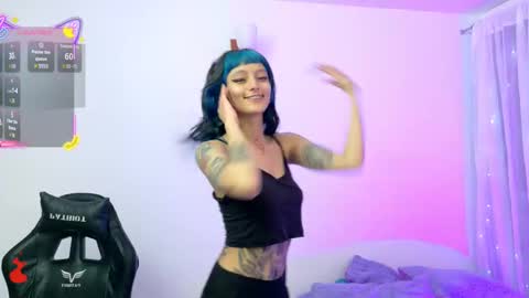 Snapshot of blazing_haze chatting on October 15, 11:07 pm Susan Haze online show from October 15, 11:07 pm