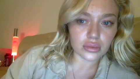 blissdimicco online show from June 26, 8:43 pm