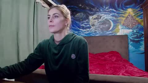 blonde4pasion online show from March 5, 8:01 pm