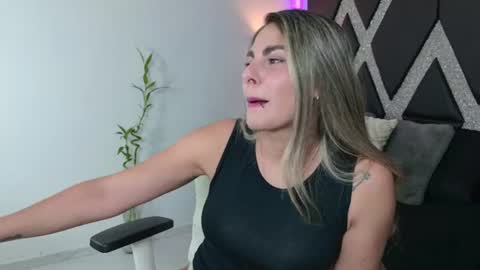 alejandra online show from June 29, 4:41 am