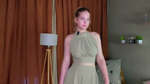blondensinful online show from June 22, 8:22 am