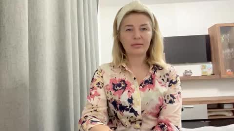 blondie_xoxoxo online show from September 11, 6:36 am