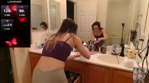 Bubbles online show from April 7, 6:15 am