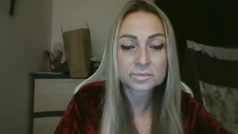 Iren online show from October 23, 5:52 pm