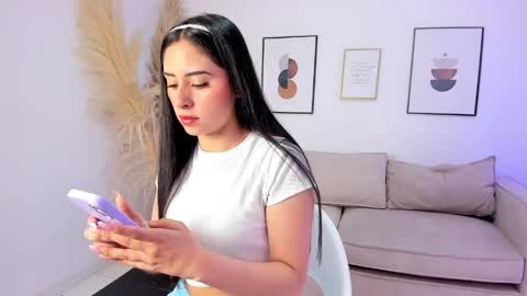 blue_angeel online show from April 16, 12:27 pm