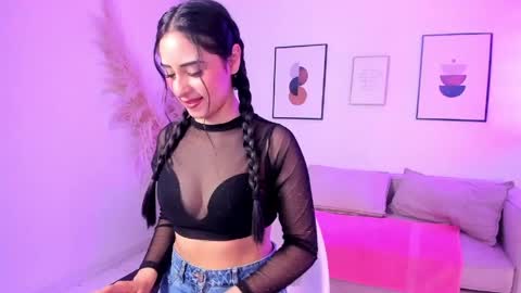 blue_angeel online show from April 17, 12:40 pm