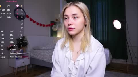 Adeline online show from March 9, 6:38 am