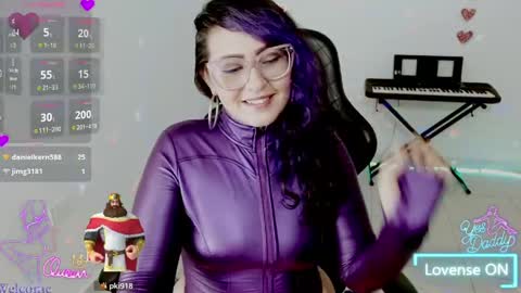 susan  online show from April 12, 4:48 am