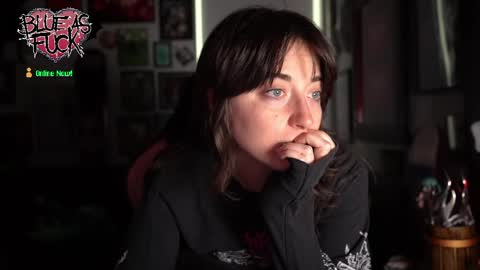 Blue online show from April 23, 12:52 am