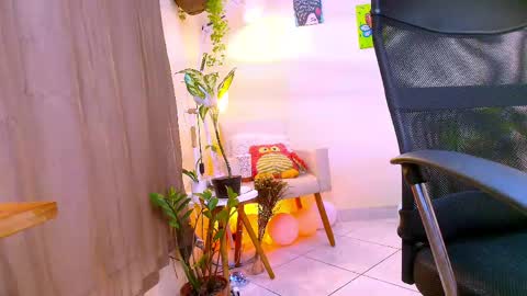 FLORAA online show from April 17, 1:46 pm