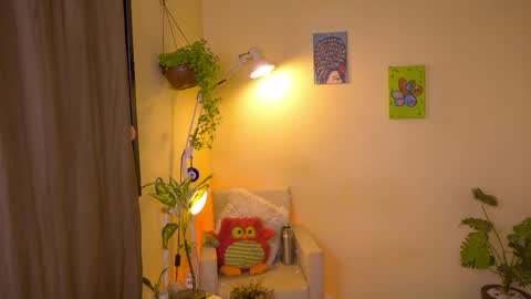 FLORAA online show from April 18, 7:58 pm