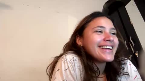 Bonnie online show from May 14, 1:17 pm
