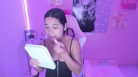 Bonnie online show from January 25, 11:57 am