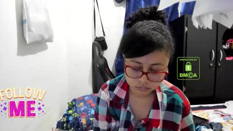 bonnie lam  hello welcome to my room I hope you have fun and you can reach your maximum pleasure here with me online show from December 3, 4:48 am