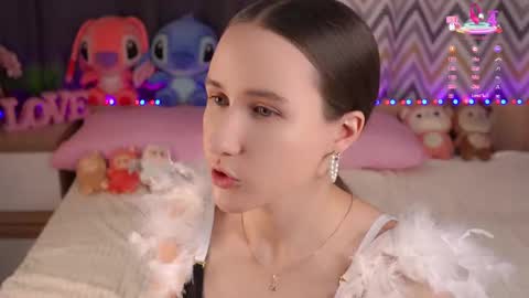 Emma online show from September 17, 1:14 am