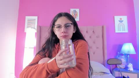 Bonnie  online show from December 20, 1:43 pm