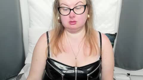 Bonnie online show from November 24, 4:47 am