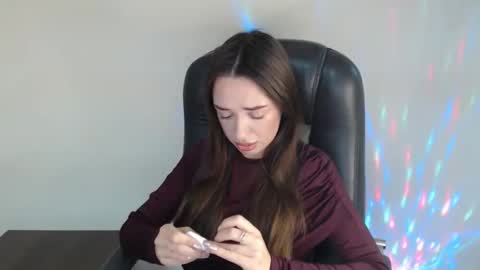 Snapshot of bonniexxx_ chatting on October 21, 7:12 am Bonnie online show from October 21, 7:12 am