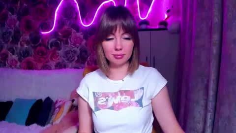 Mira online show from March 12, 7:14 pm