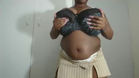 Snapshot of boobygoddessxxx chatting on January 24, 8:11 pm boobygoddessxxx online show from January 24, 8:11 pm