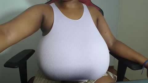 Snapshot of boobygoddessxxx chatting on March 12, 12:31 am boobygoddessxxx online show from March 12, 12:31 am