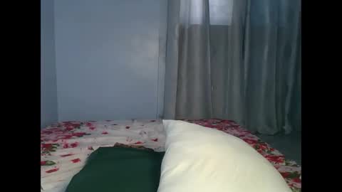 sandrah online show from October 25, 8:00 am