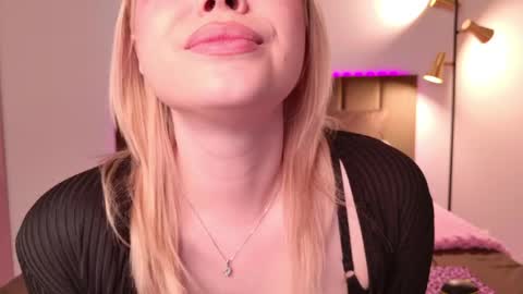 Hallie online show from April 7, 5:20 am