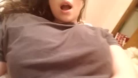 Snapshot of bouncyqueenmajesty chatting on September 12, 7:32 pm Bouncy Queen Majesty online show from September 12, 7:32 pm