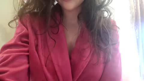 Snapshot of bouncyqueenmajesty chatting on February 11, 8:31 pm Bouncy Queen Majesty online show from February 11, 8:31 pm