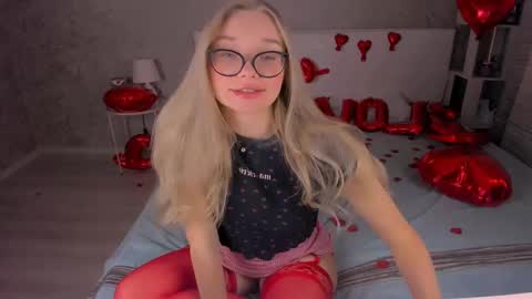 BoysLoveBlondee online show from February 13, 12:21 pm
