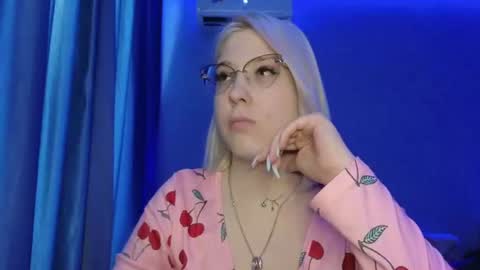 Belle  online show from June 12, 10:01 am