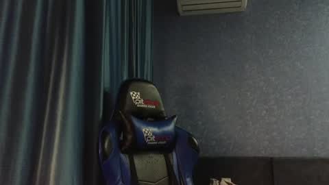 Belle  online show from April 3, 1:42 pm