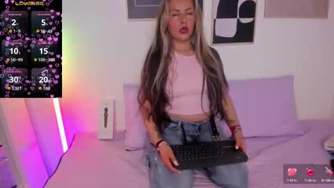 Snapshot of brandy_sweet_ chatting on October 16, 3:36 pm BRANDY  online show from October 16, 3:36 pm