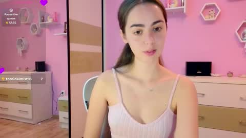 Annie online show from October 22, 5:40 pm