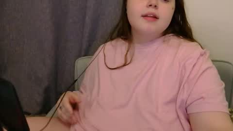 Emma online show from December 5, 6:31 pm