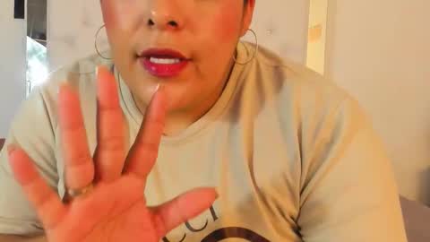 Brenda  online show from December 17, 11:25 am