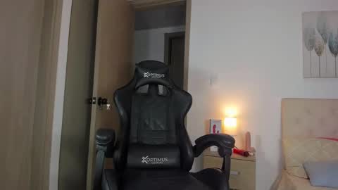 Brenda online show from January 31, 1:22 am