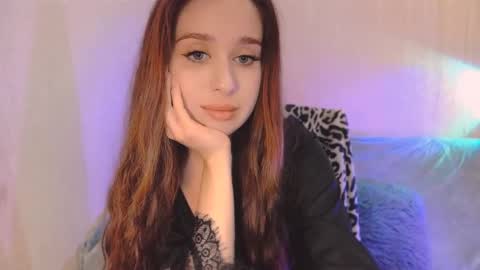 bri_fox online show from February 12, 6:30 pm