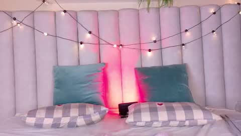 B R I A  online show from November 20, 2:56 am