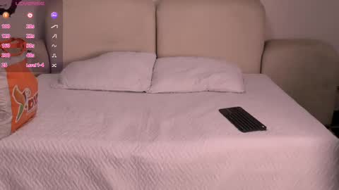    online show from February 22, 11:24 am