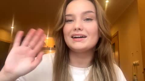 Amelia online show from October 9, 11:14 am