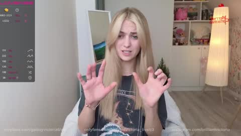 Vi. online show from December 2, 11:00 am