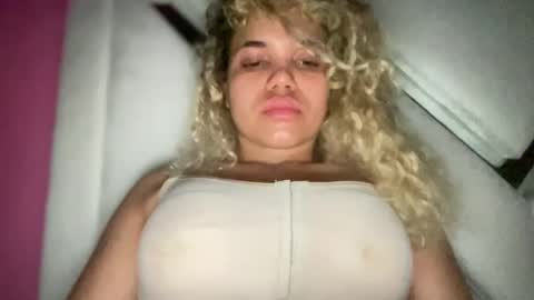 brithneysquirt online show from November 7, 2:17 am