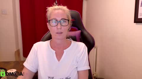 Lady Annabelle Montgomery online show from November 19, 9:26 pm