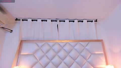 Brittany  online show from October 30, 4:15 am