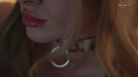 Anna online show from February 8, 3:21 pm