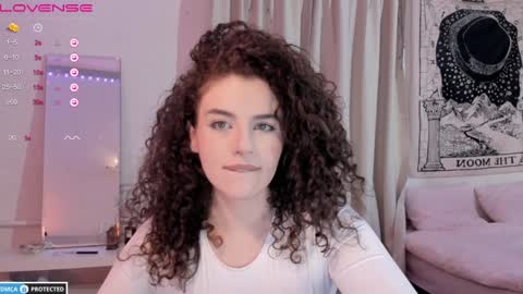 Snapshot of brookchills chatting on January 22, 9:00 pm Brook Help me collect 100 reactions online show from January 22, 9:00 pm