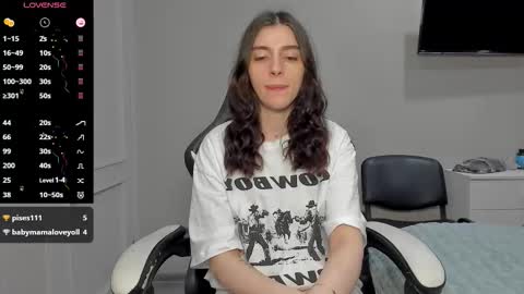 broosnica1 online show from November 19, 8:25 am