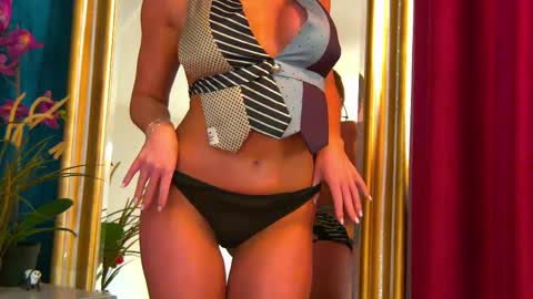 BrunetteB online show from April 10, 3:40 pm